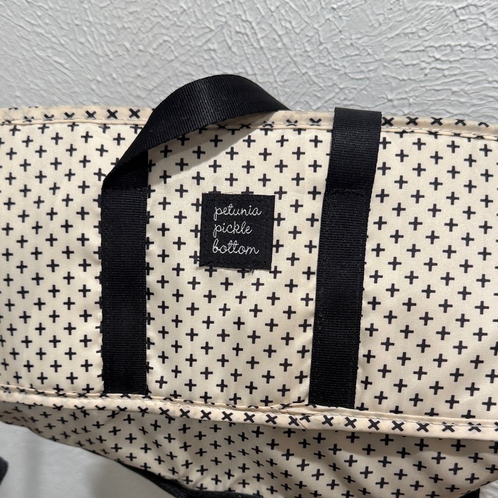 Petunia Pickle Bottom Cream and Black Stroller Accessory